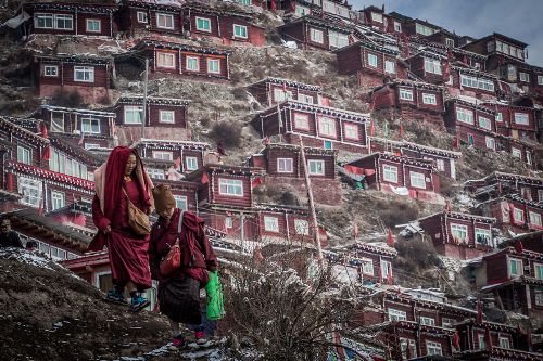 Sacred land gathered 40,000 monks